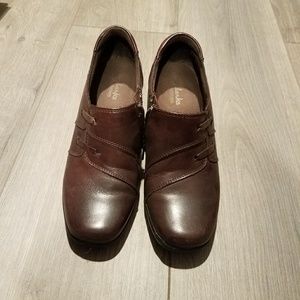 CLARKS BOOTIES